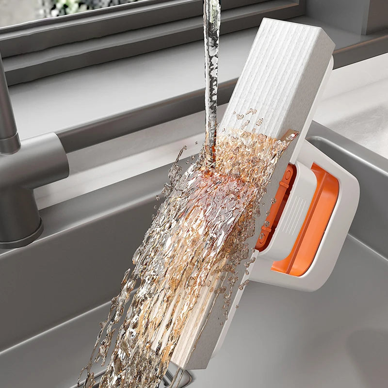 Addio Spugne Inzuppate! Il Miglior Raschietto Portatile 2-in-1 per Eliminare Acqua e Olio da Tutti i Piani di Lavoro